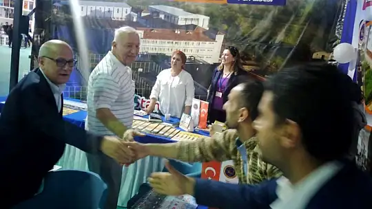 İyi Parti Battalgazi İlçe Teşkilatından Kitap Fuarına Ziyaret