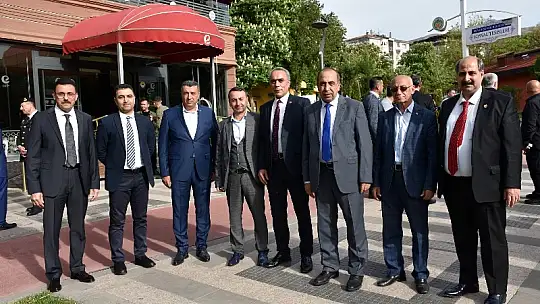 Bayramlaşma Törenine Büyük İlgi