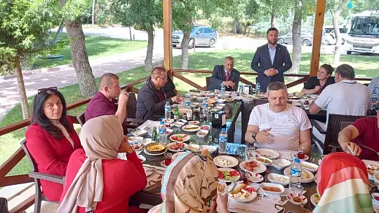 Başkan Selami Aykut Malatya'da Ata Bindi