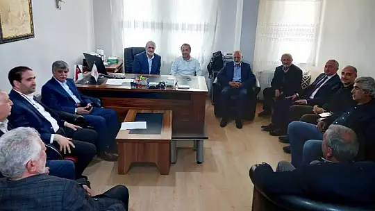 AK Parti Mv. Adayı Doç. Dr. Babacan'dan Dul ve Yetimler Kervanı Derneğine Ziyaret