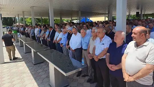 Mehmet Kavuk Son Yolculuğuna Uğurlandı