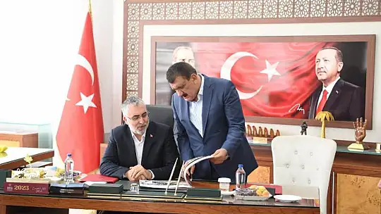 Başkan Gürkan, Bakan Işıkhan'a Kayısı Çiftçilerinin Sorunlarını İletti