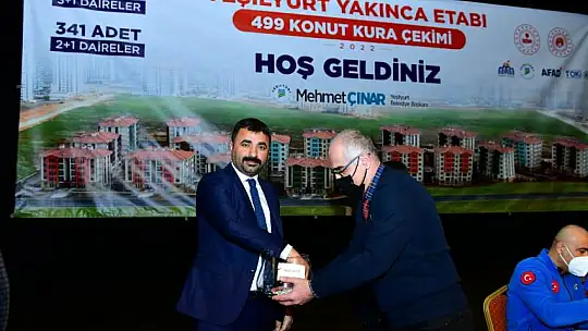 Yakınca Afet Konutlarında 1.Etap Kura Çekimi Yapıldı