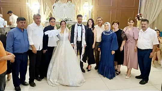 Aksu ve Özpınar Ailelerinin Mutlu Günü