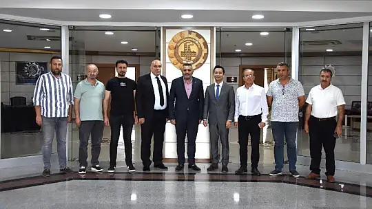 Sadıkoğlu' Nakit Sıkıntısı Domino Etkisiyle Tüm Piyasayı Etkiliyor'