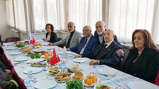 Ankara Arapgir Kalkındırma Derneği E. Bakan Seyfi Oktay'ı Ağırladı