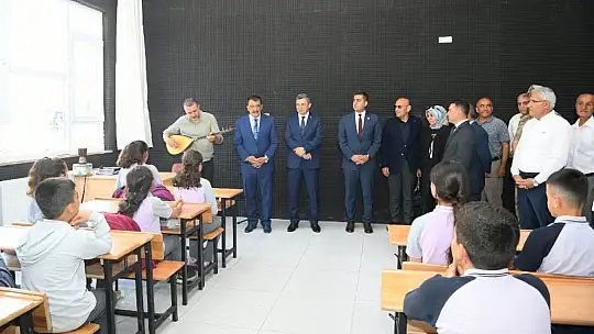 Gürkan,' Gazi Akmercan Ve Ailesine Hizmetlerinden Dolayı Teşekkür Ediyorum'