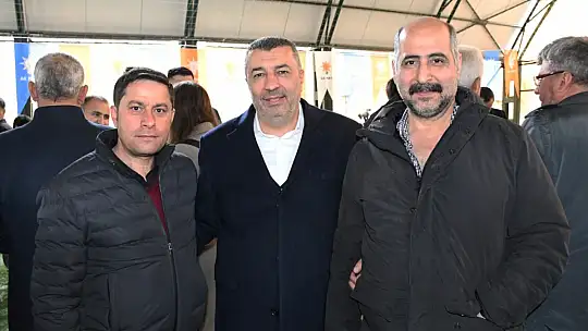 AK Partililer Malatya'da Temayül Yoklamasına İlgi Gösterdi