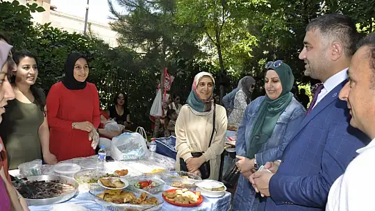 Türkiyem Ortaokulunda Bahar Şenlikleri