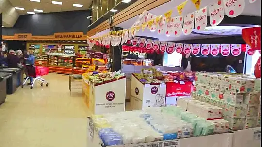 Kalite ve Güvenin Adresi Esenlik Marketler Zinciri Bayram Alışverişlerine Hazır