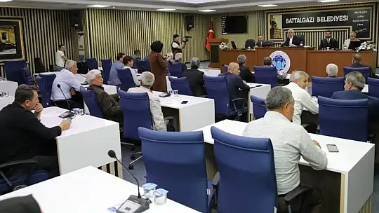 Başkan Güder'in Talimatıyla Esnafa Kira Desteği
