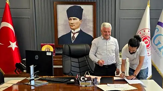 Dünya Şampiyonundan Emeklilere Jest