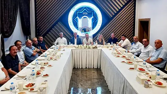 AKÇADAĞDER'in Kayısı Konusundaki Konuğu TZOB Koordinatörü Yunus Kılınç Oldu