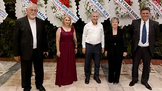 Dillere Destan Bir Düğün: Melike Sena ile Mert Mustafa Hayatlarını Birleştirdi