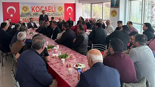 CHP Adayı Kanko ve Arguvan Belediye Bşk Kızıldaş'tan Kocaeli Malatyalılar Derneğine Ziyaret