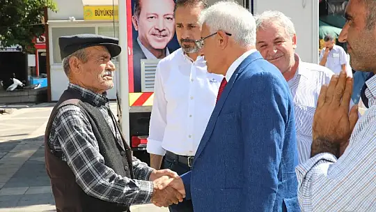 Başkan Güder, Mesaiye Esnaf Ziyaretiyle Başladı