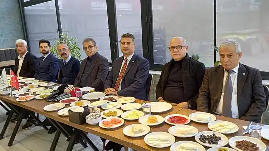 İYİ Parti Yönetimi Basın İle Buluştu