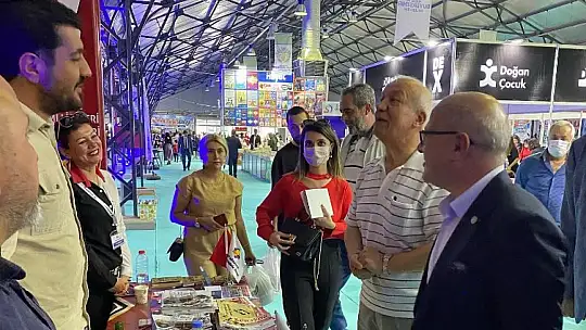 İyi Parti Battalgazi İlçe Teşkilatından Kitap Fuarına Ziyaret
