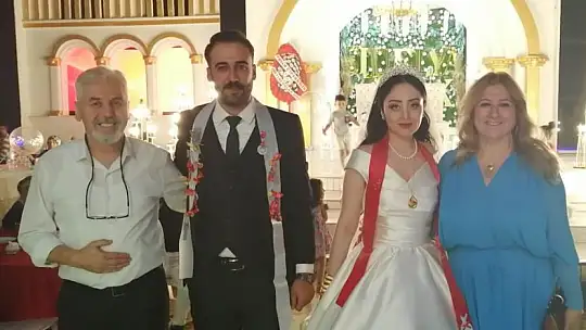 Çelik ve Sun Ailelerinin Mutlu Günü
