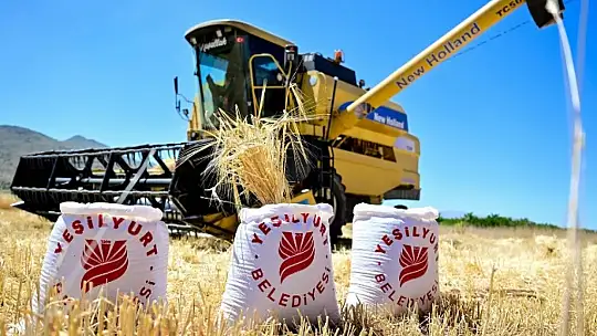 Yeşilyurt Belediyesi'nden Çiftçilere Bir Destek Daha!