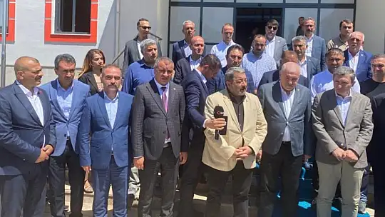 MHP Deprem Bölgesi İnceleme Heyeti Malatya'da