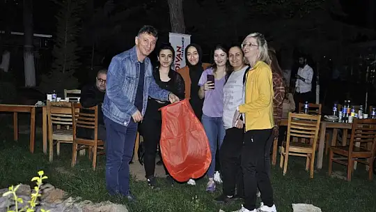 DİVAN Hastanesi Ailesi Geleneksel İftar Yemeğinde Buluştu