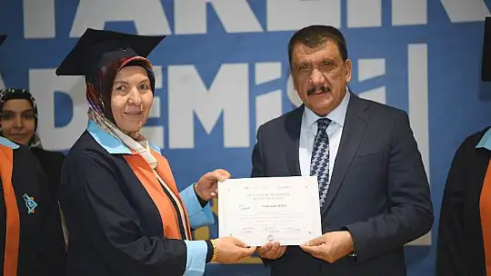 Muhtarlardan Başkan Gürkan'a teşekkür