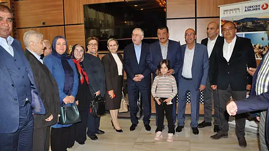 Miraç Akdoğan'dan ' Ahde Vefa' Eski ANAP'lılarla Bayramlaşma Töreni...