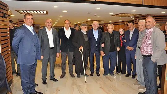 Miraç Akdoğan'dan ' Ahde Vefa' Eski ANAP'lılarla Bayramlaşma Töreni...