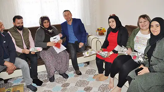 Maskar' Tüm Annelere Bizim İçin Özeldir'