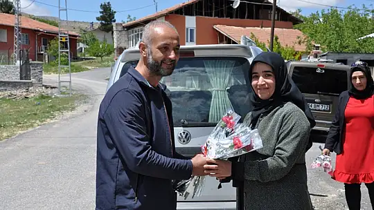 Maskar' Tüm Annelere Bizim İçin Özeldir'