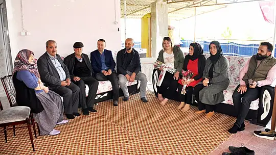 Maskar' Tüm Annelere Bizim İçin Özeldir'