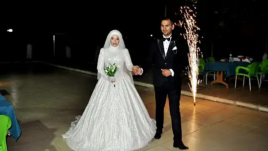 Turan ve Hayta Ailelerinin Mutlu Günü