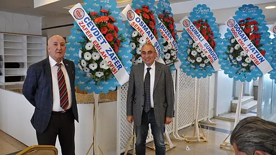 Emlakçılar Odasında Ali Özgül Güven Tazeledi
