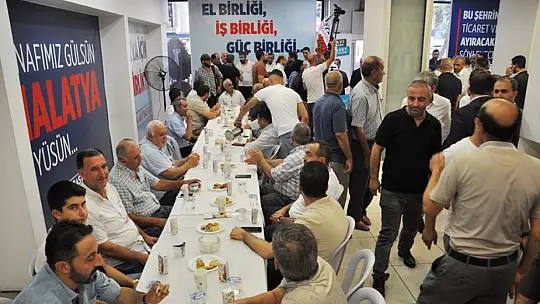 TSO Başkan A. Akif Baştürk' Biz birlikte yürüyeceğiz. Birlikte çözeceğiz. Birlikte kazanacağız. Birlikte yöneteceğiz.