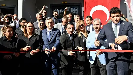 Ünlü Sanatçı'dan Annesi Adına Erkenek'te Taziye Evi