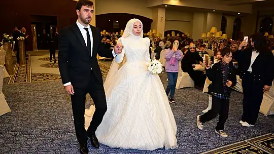 Kahveci ve Demez Ailelerinin Mutlu Günü