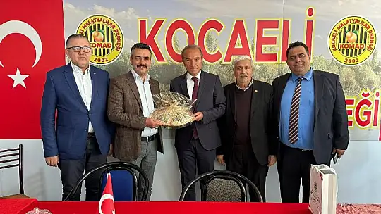 CHP Adayı Kanko ve Arguvan Belediye Bşk Kızıldaş'tan Kocaeli Malatyalılar Derneğine Ziyaret
