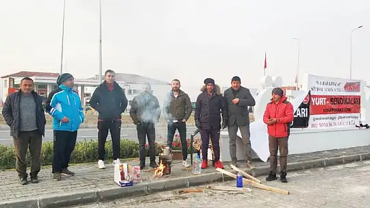Yurt Sendikaları Konfederasyonu %1 Sendikalaşma Barajına Karşı Ankara'ya Yürüyor