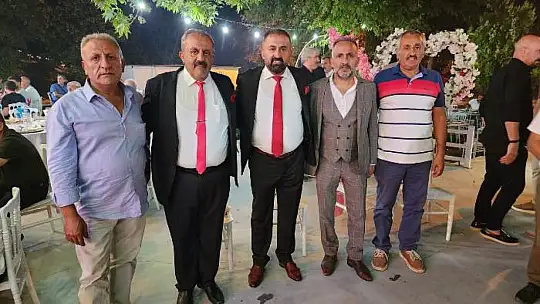 Kübra ve Furkan Çifti Muhteşem Düğün Töreniyle Evlendi