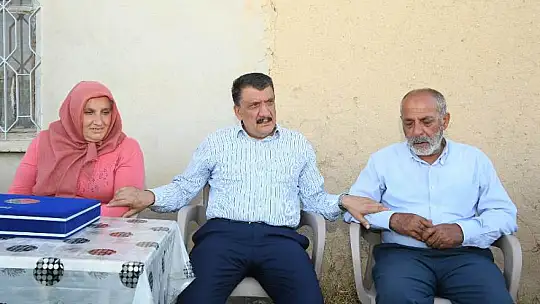 Başkan Gürkan'dan Şehit Babasını Ziyaret