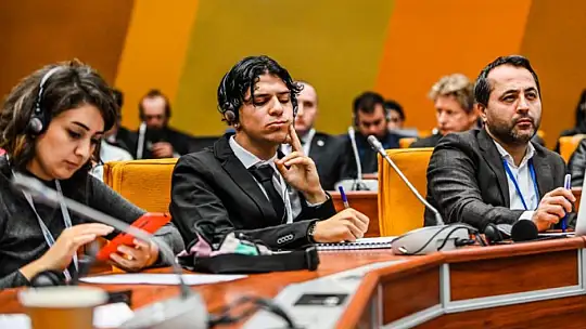 Mv. Doç. Dr. Babacan' Dünya Demokrasi Forumu' toplantısına Katıldı