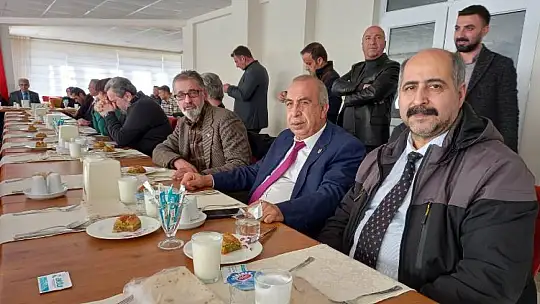 Akçadağ Belediyesi Gazetecileri Unutmadı