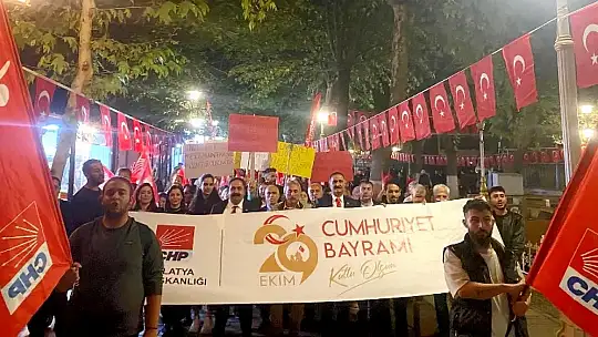 CHP'den Cumhuriyetin 100. Yılı Kutlaması