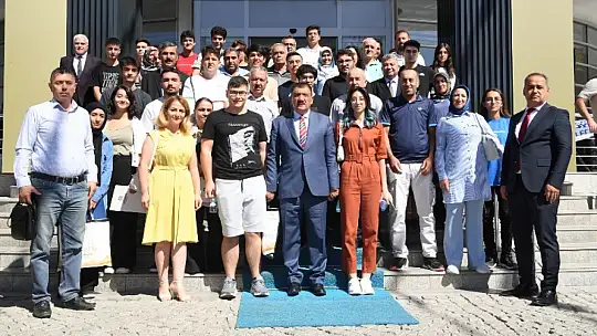 Gürkan' Başarı Taçlandırılırsa, Ödüllendirilirse Bir Anlam Taşır'