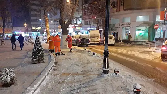 Battalgazi Belediyesi Karla Mücadelede Başarılı