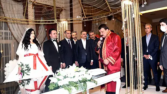 Akbulut ve Maskar Ailelerinden Muhteşem Düğün