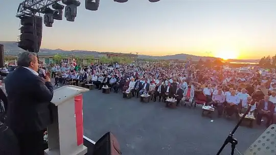 MADEF'in Organize Ettiği 1. Kale Çilek Festivali Coşkulu Geçti