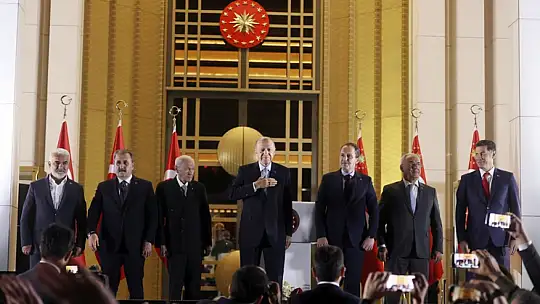 Erdoğan Geleneksel Balkon Konuşmasını Gerçekleştirdi