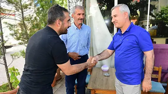 Başkan Çınar Vatandaşların Bayramlarını Kutladı